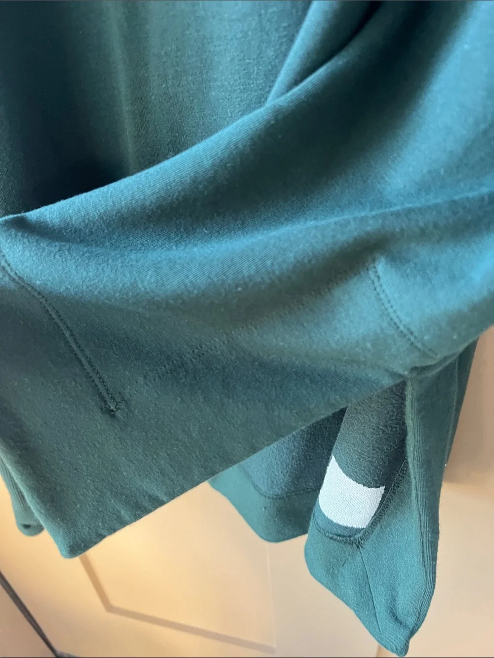 Athleta Sz S Sundown Sweatshirt in Forest Green